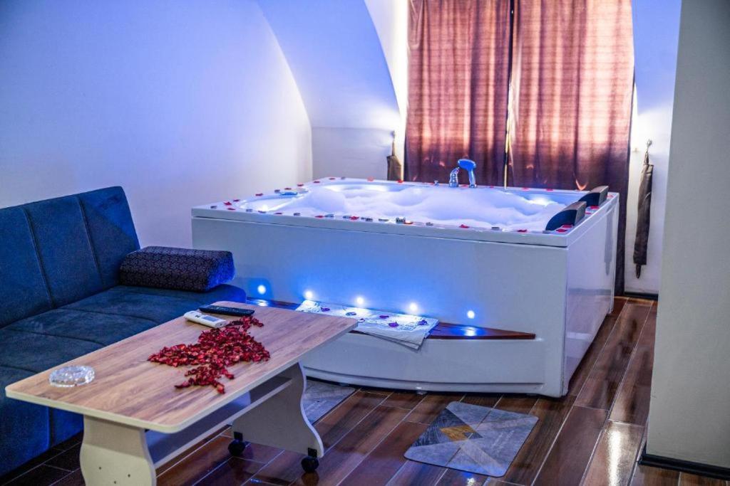 Ayya Suit Hotel Eskihisar Exterior foto